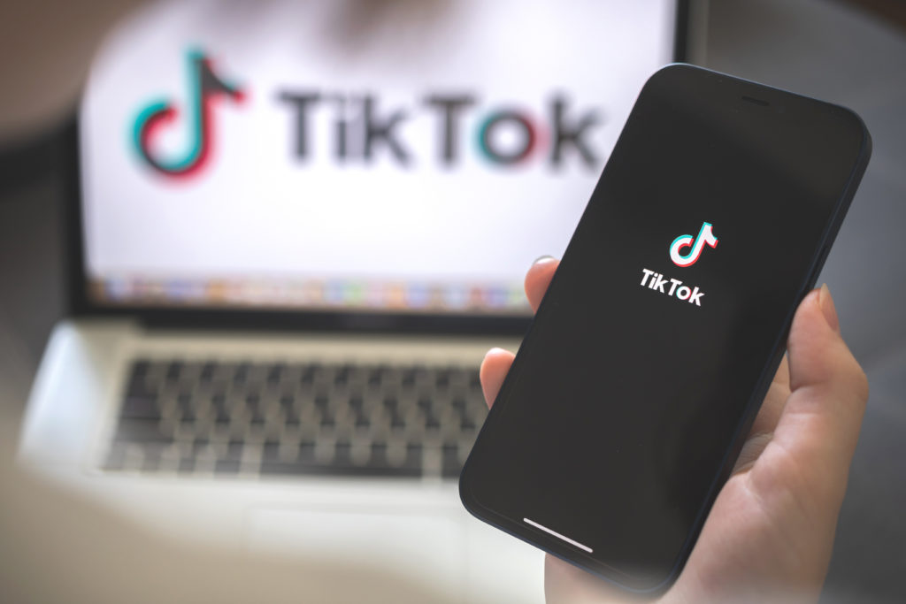 Tik Tok Video Captioning Accessibility